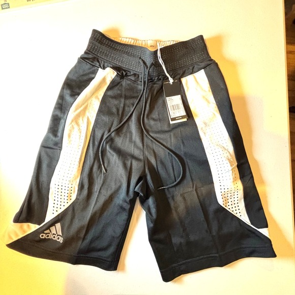Adidas Kids Shorts Black White Athletic Training Activewear Boys Small NWT - Picture 1 of 13